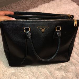 COPY - Prada Saffiano Lux Double Zip Large Nero Tote